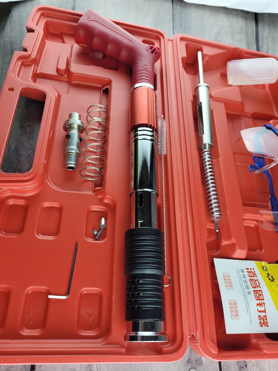 пороховой монтажный пистолет, красный, кейс оптом